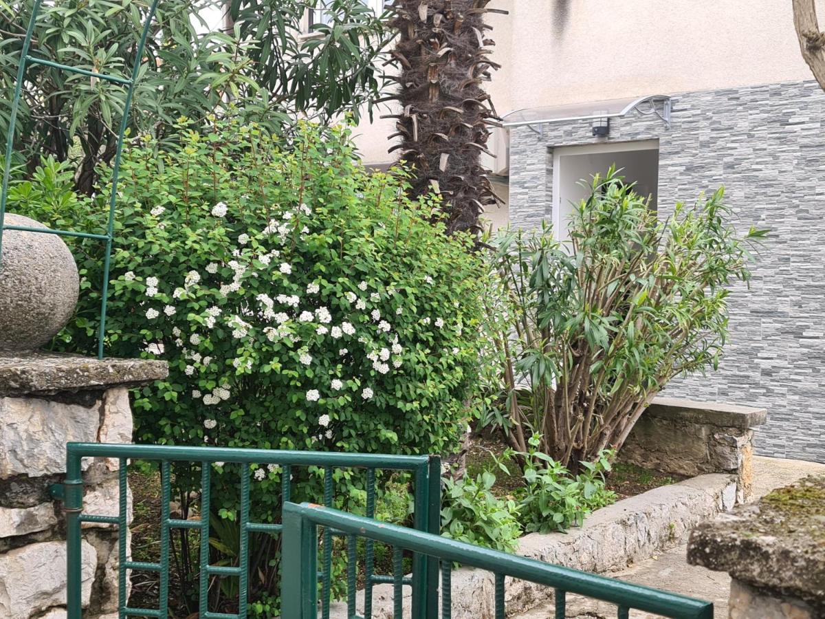 Apartman Nika Crikvenica Buitenkant foto
