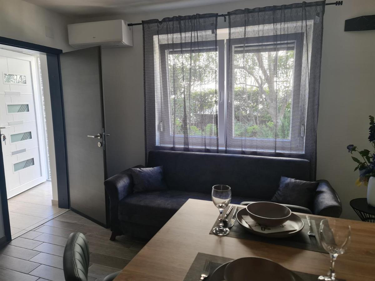 Apartman Nika Crikvenica Buitenkant foto