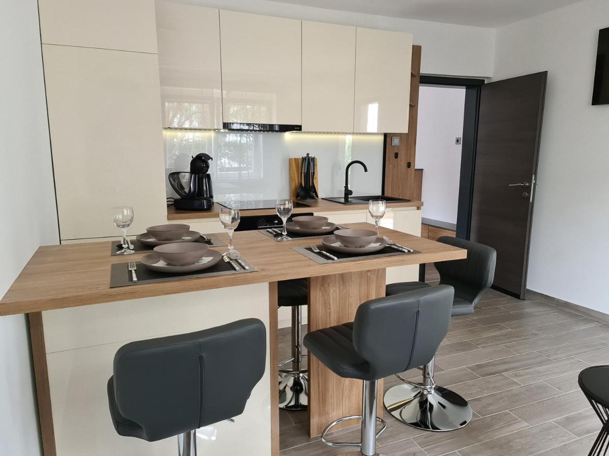 Apartman Nika Crikvenica Buitenkant foto