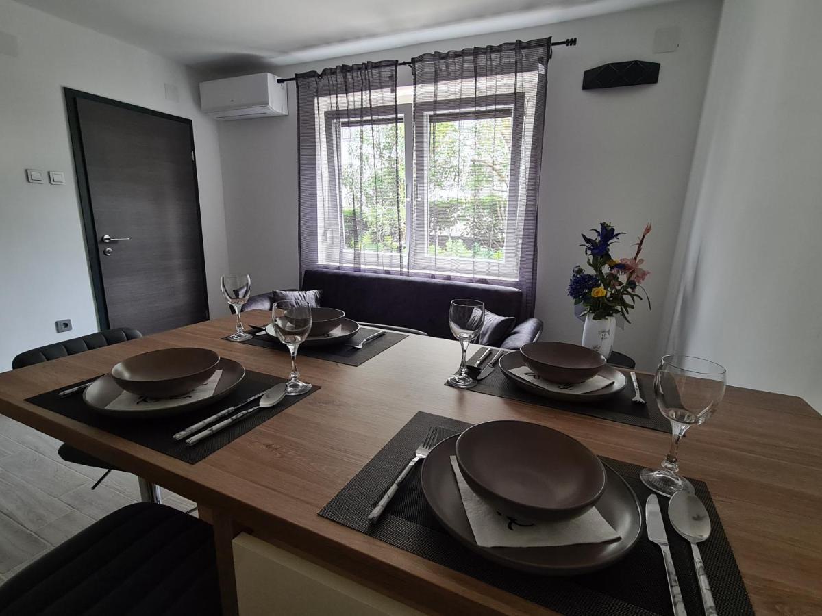 Apartman Nika Crikvenica Buitenkant foto